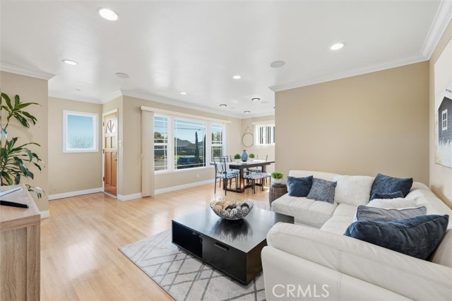 Property photo of 21513 Palos Verdes