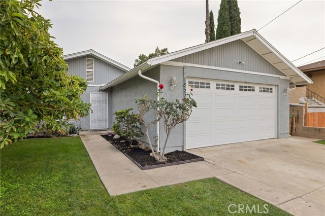 Photo of 18532 E Pearl