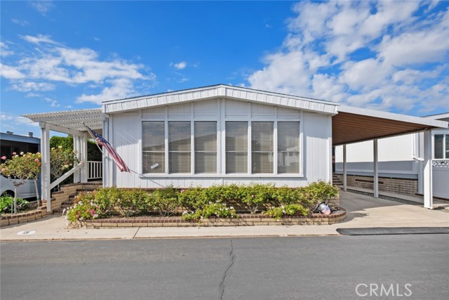 Property photo of 5200 Irvine BL