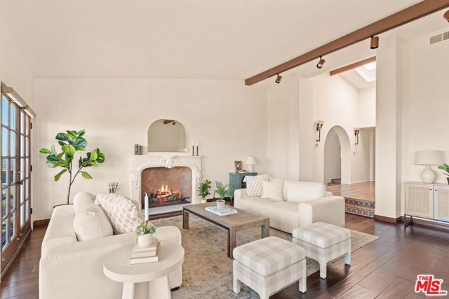 Property photo of 7 Via La Cima