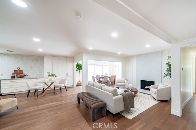 Property photo of 27538 Longhill