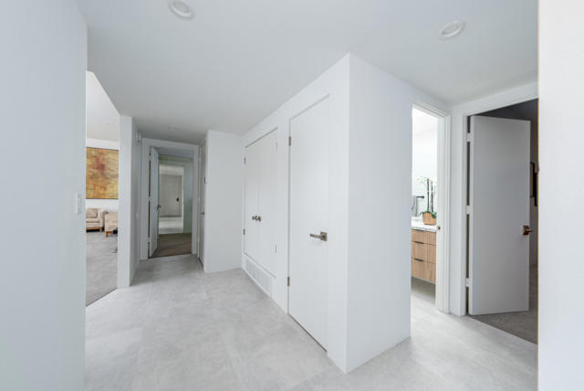 Property photo of 483 Desert Lakes DR