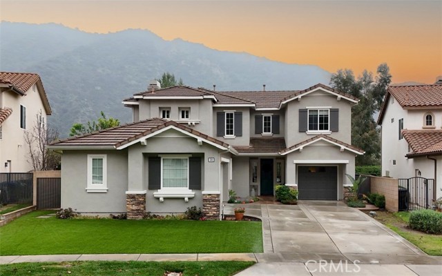 Property photo of 20 Moonridge CT