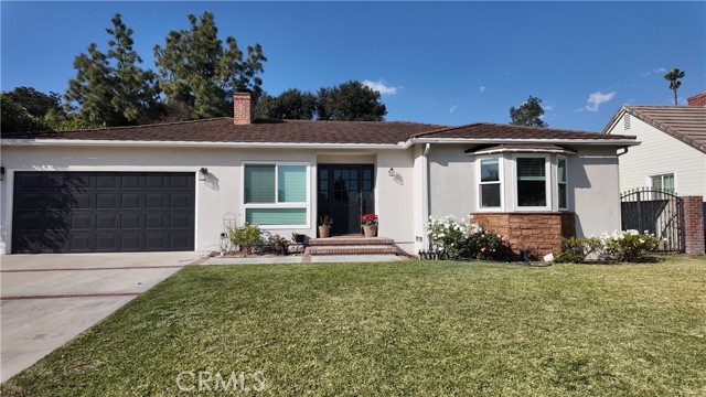 Property photo of 827 Hugo Reid DR