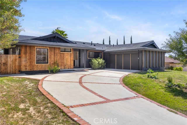 Property photo of 8324 Joan LN