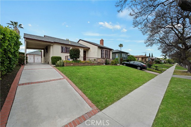 Property photo of 1849 S Fairfax AV