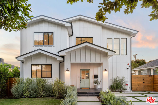 Property photo of 3843 Minerva AV