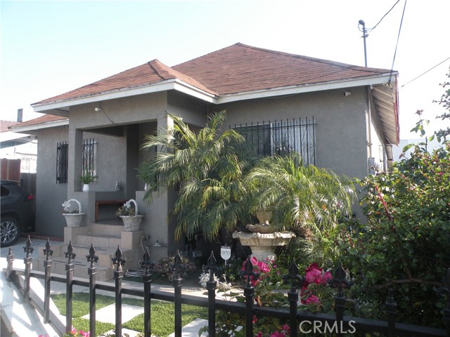 Property photo of 416 E 31st ST