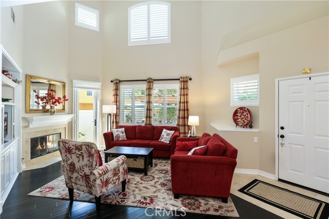 Property photo of 5126 E Paddington CT