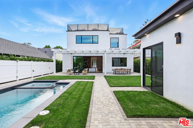 Photo of 4532 Calhoun Av