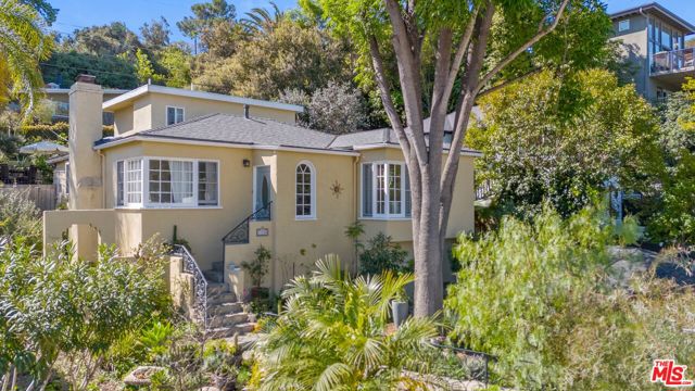 Property photo of 11316 Sunshine TE