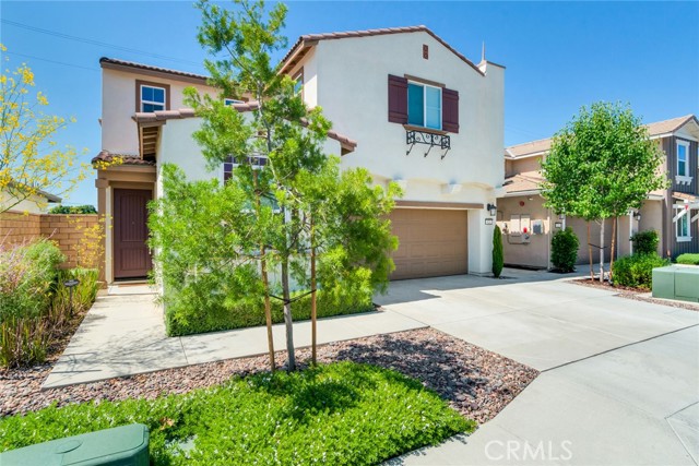 Property photo of 921 Dahlia AV