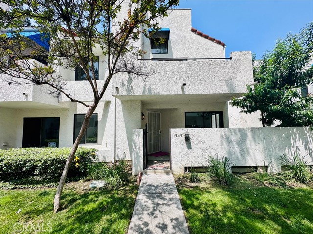 Property photo of 343 Park Shadow CT