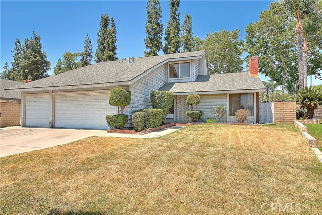 Property photo of 1473 E Bermuda Dunes ST
