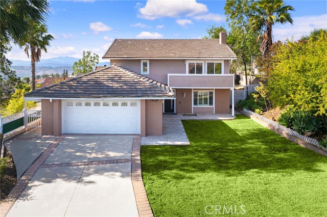 Property photo of 23945 Highland Valley RD