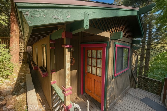 Property photo of 505 W Victoria CT