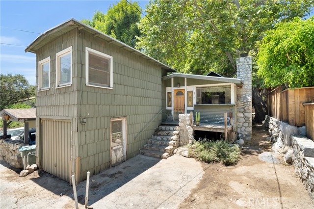 Photo of 639 Woodland Dr