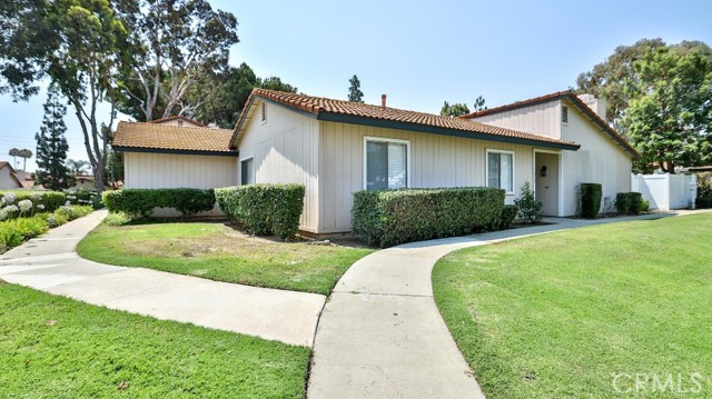 Property photo of 1078 Border AV