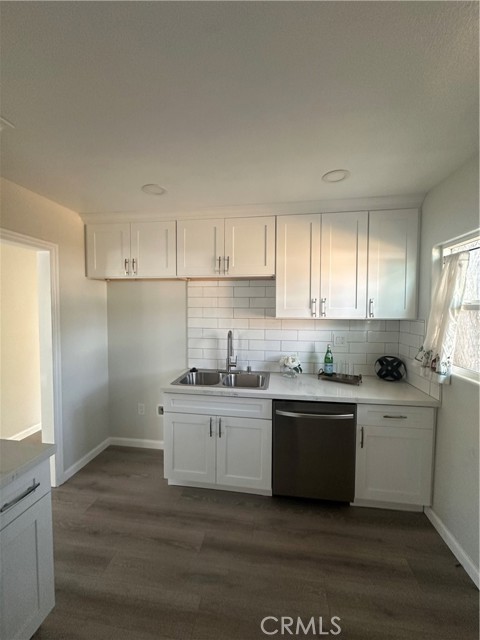 Property photo of 713 E 104th ST