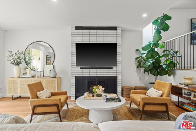 Property photo of 4707 La Villa Marina