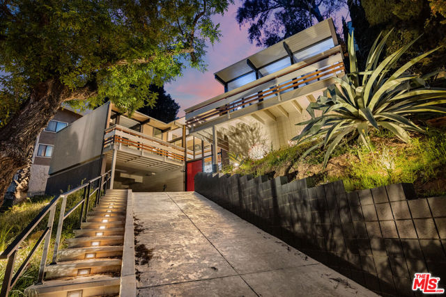 Property photo of 3905 Pacheco DR