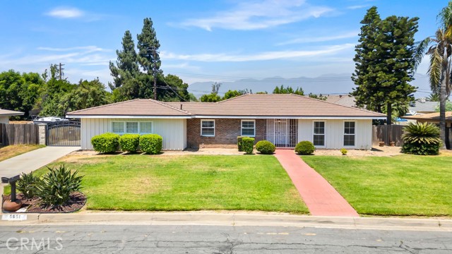 Property photo of 5651 Magnolia AV
