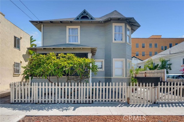 Property photo of 624 Cedar AV