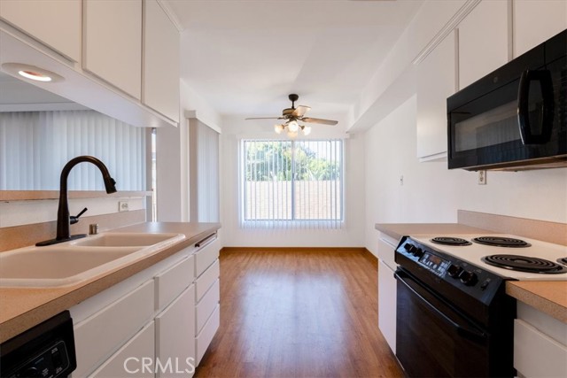 Property photo of 372 Carroll Park East