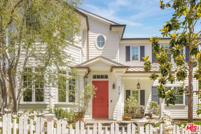 Property photo of 378 N Skyewiay RD