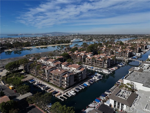 Property photo of 9103 Marina Pacifica DR