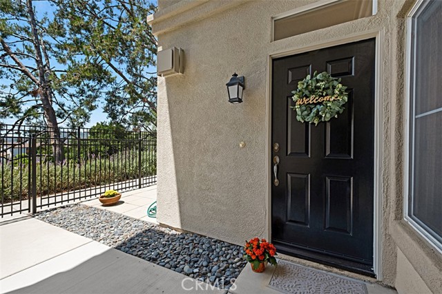 Property photo of 8 Veneto LN