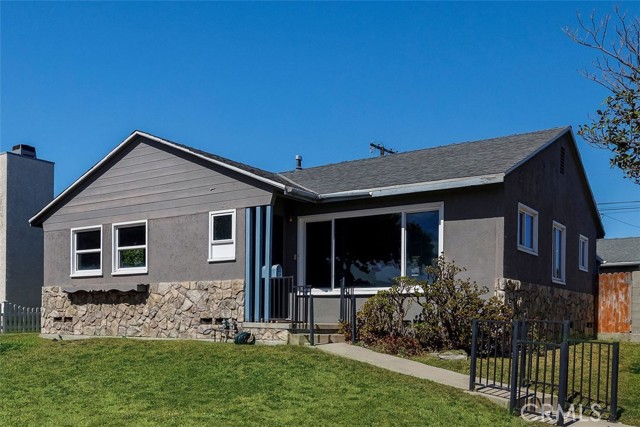 Property photo of 19432 Anza AV