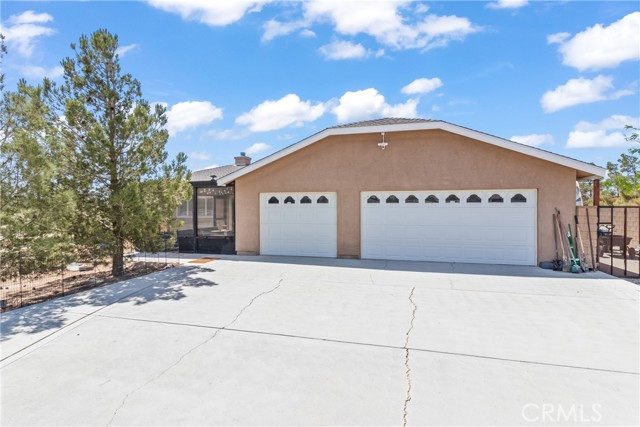 Property photo of 7010 W Ave A 4, Lancaster