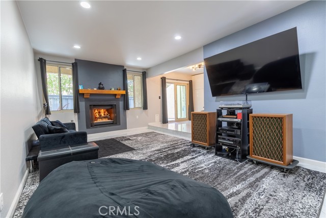 Property photo of 17430 Vanowen