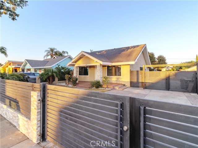 Photo of 1435 Orange