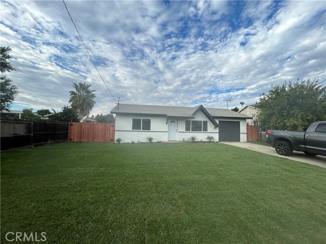 Property photo of 225 W Franklin