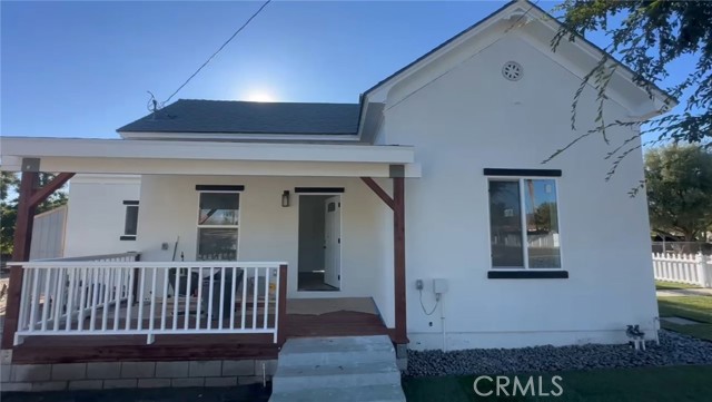 Property photo of 406 W 5th