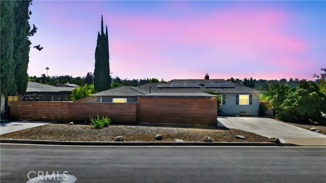 Property photo of 608 Via Vista DR