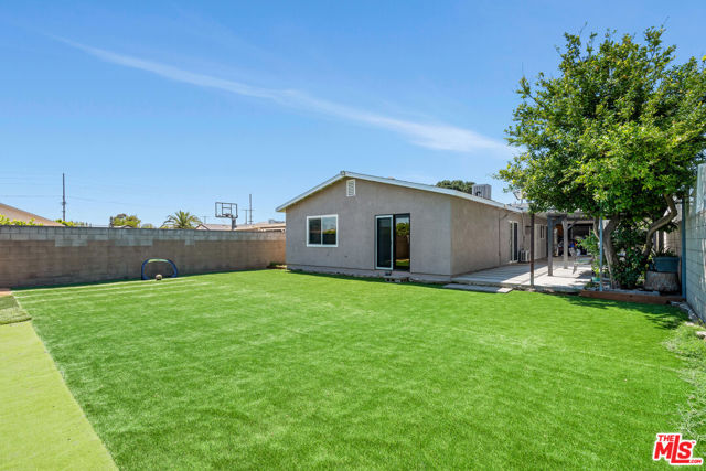 Property photo of 13032 Glamis ST