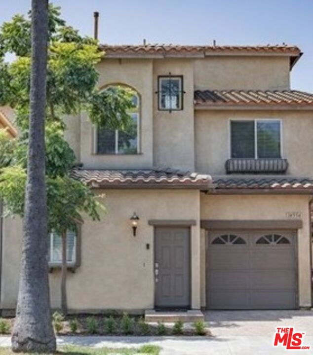 Property photo of 14554 Kittridge ST