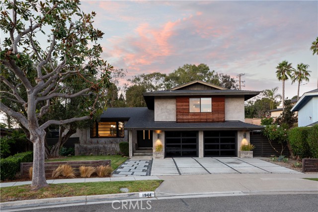 Property photo of 1944 Flamingo DR