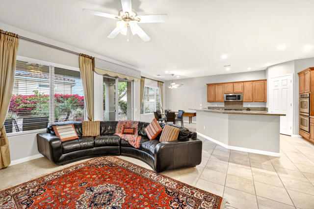 Property photo of 81566 Avenida Sombra