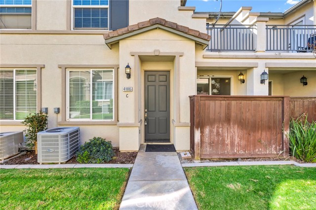 Property photo of 41885 Davenport Way