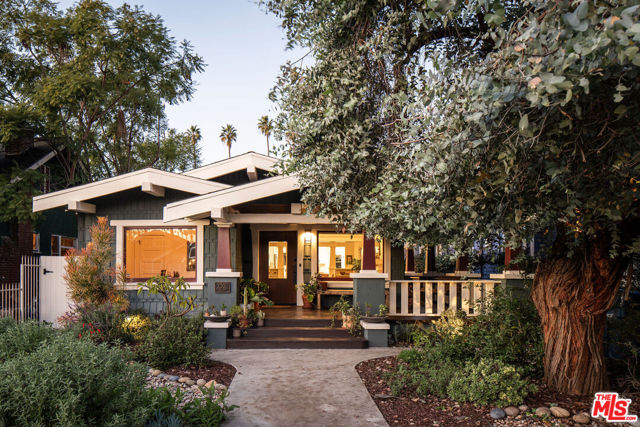 Photo of 2321 W 31st St