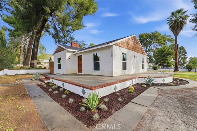 Photo of 1420 N San Gorgonio Av