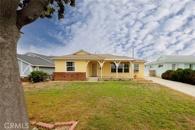 Property photo of 10936 Theis AV