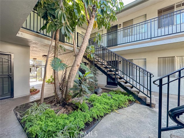 Property photo of 3045 E Theresa