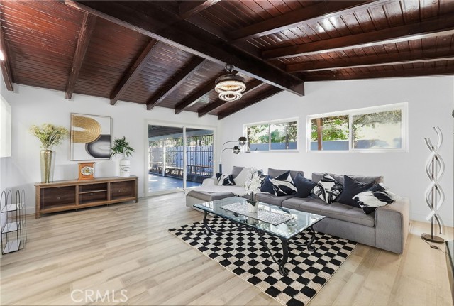 Property photo of 405 S Clara