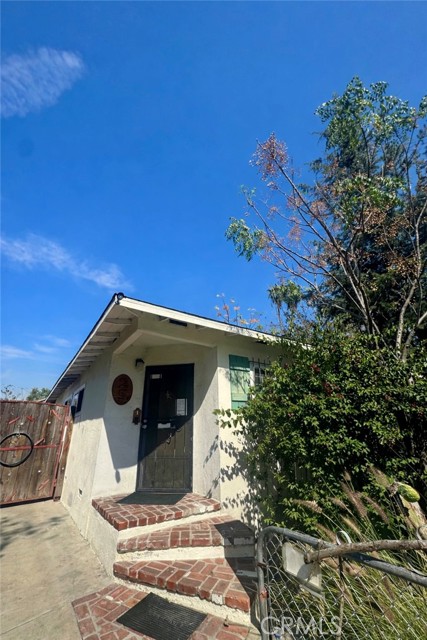 Property photo of 25 E Plymouth