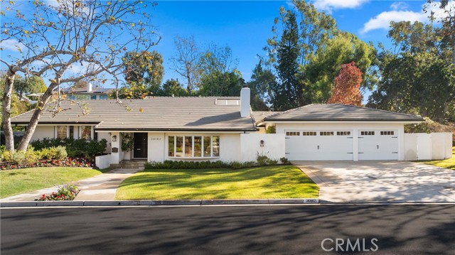 Property photo of 30182 Silver Spur